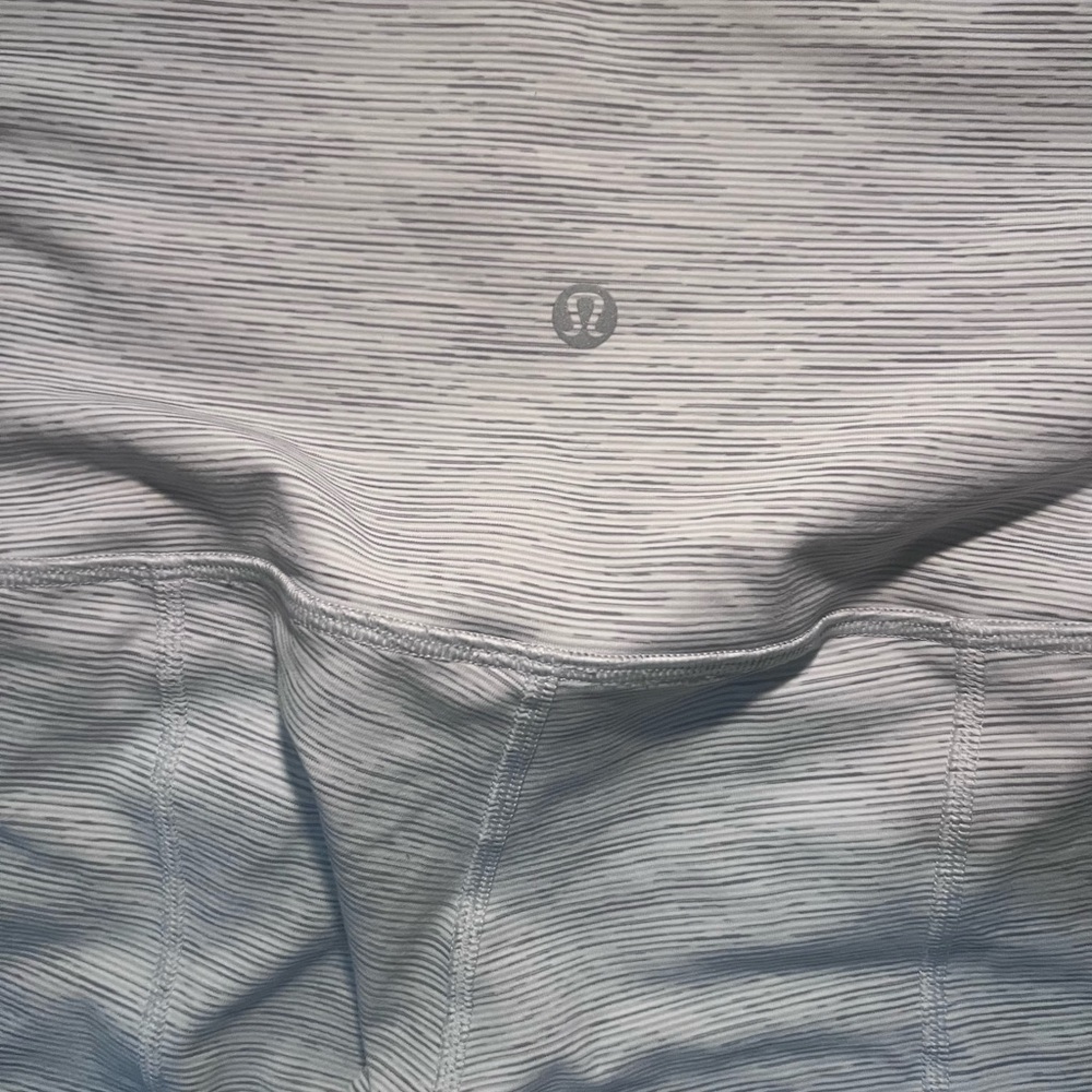 Lululemon white Striped Athletic  Women’s leggings
